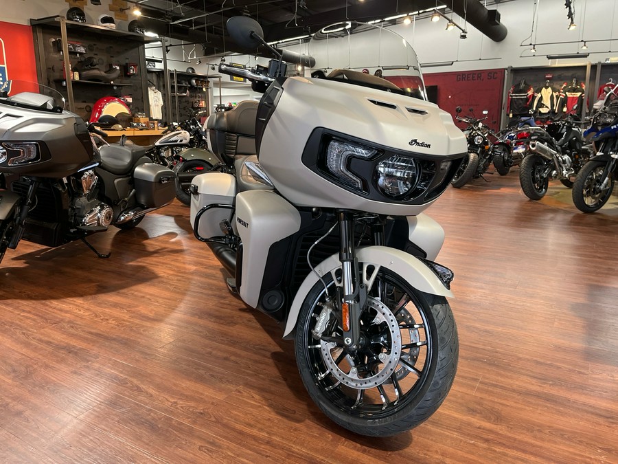 2023 Indian Motorcycle Pursuit® Dark Horse®