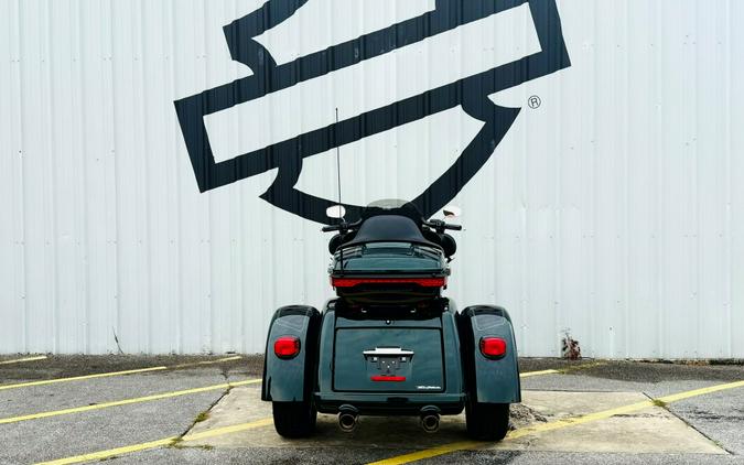 2024 Harley-Davidson® Tri Glide® Ultra Alpine Green / Vivid Black