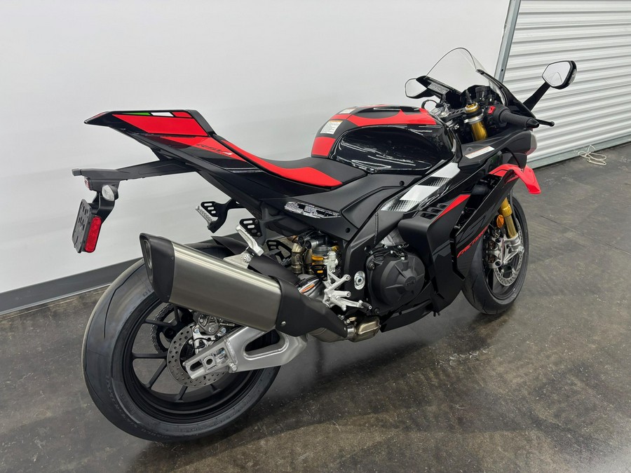 2026 Aprilia RSV4 Factory Edition