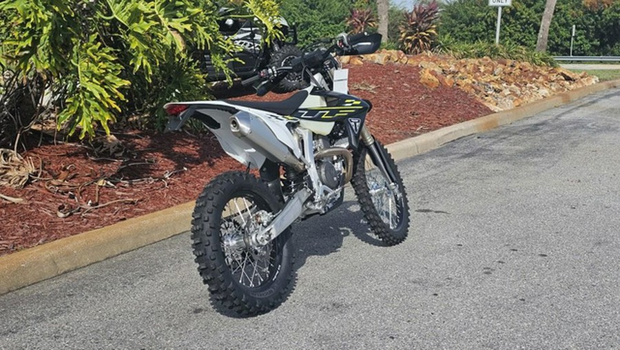 2026 Triumph TF 450-E Jet BlackPure White