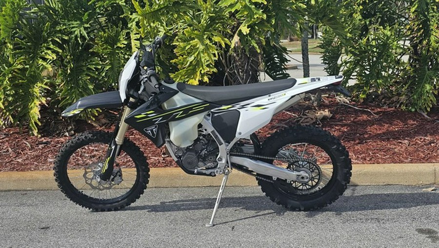 2026 Triumph TF 450-E Jet BlackPure White