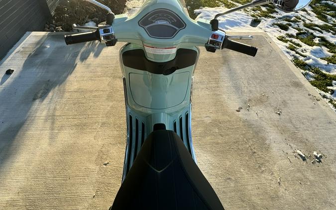 2022 Vespa Primavera 50