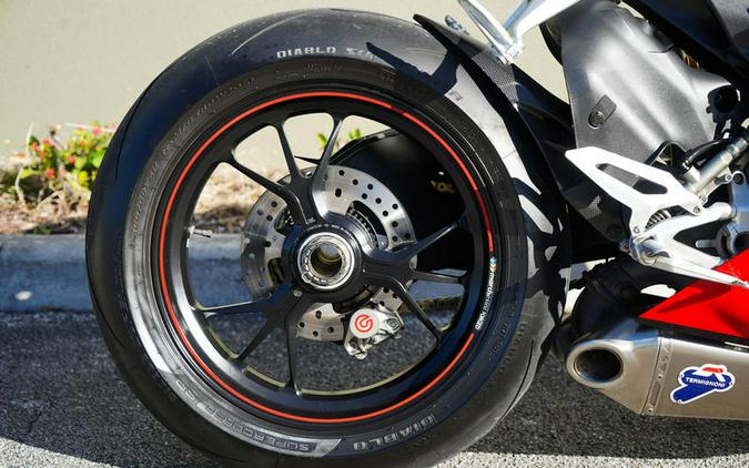 2012 Ducati Superbike 1199 Panigale S Tricolore