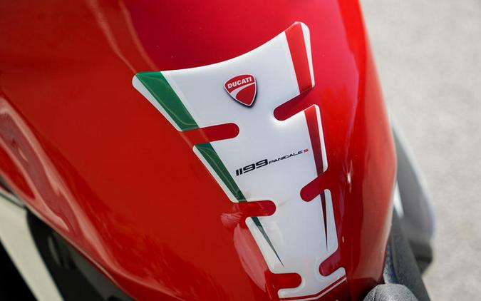 2012 Ducati Superbike 1199 Panigale S Tricolore