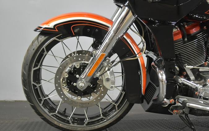 2022 Harley-Davidson CVO Road Glide Wicked Orange Pearl