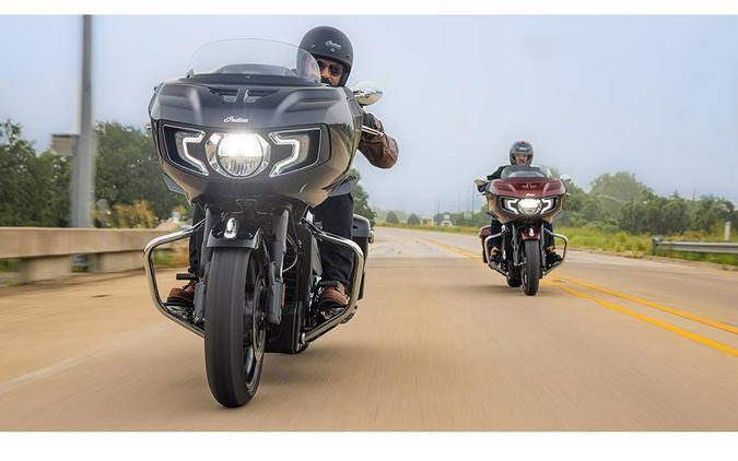 2023 CHALLENGER LIMITED POWERPLUS - Indian Motorcycle