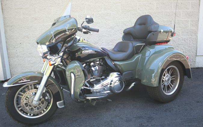 Used 2021 Harley-Davidson Tri Glide Ultra FLHTCUTG