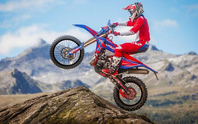 2026 Beta Motorcycles 300 RR RACER