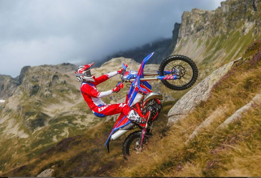 2026 Beta Motorcycles 300 RR RACER