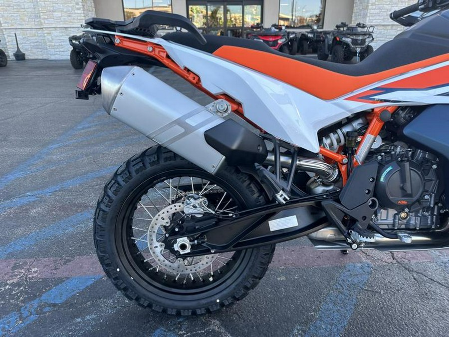 2024 KTM 890 Adventure R