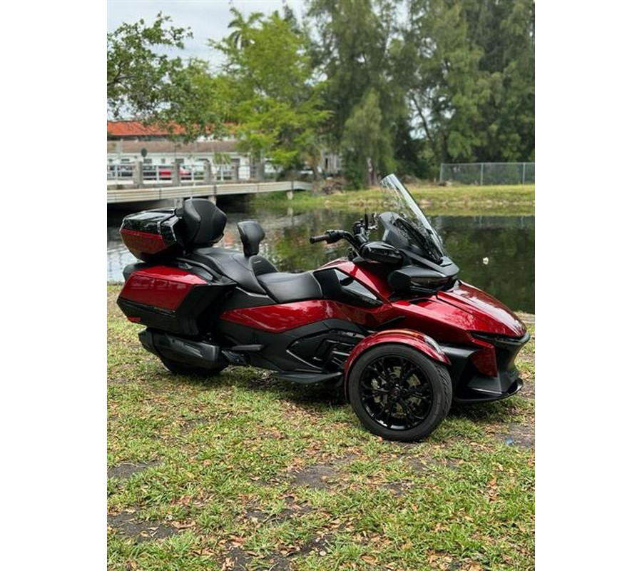 2022 Can-Am Spyder RT Limited