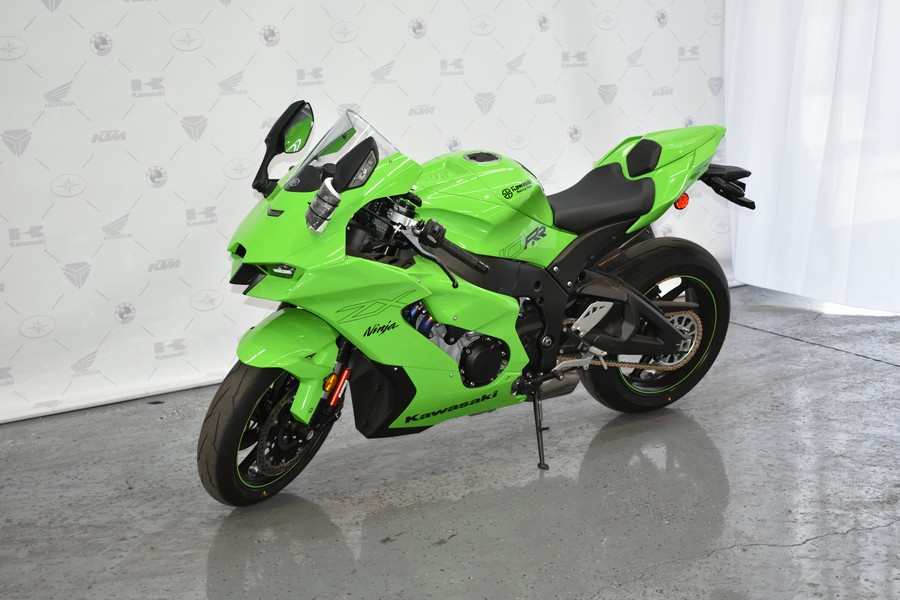 2024 Kawasaki Ninja® ZX™-10RR Base