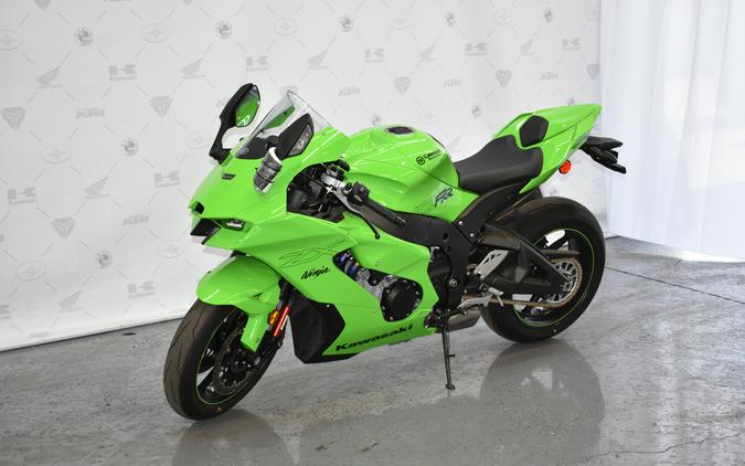 2024 Kawasaki Ninja® ZX™-10RR Base