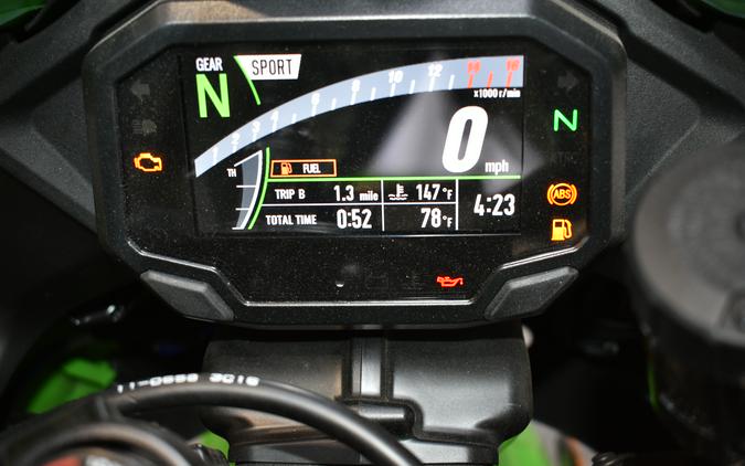 2024 Kawasaki Ninja® ZX™-10RR Base