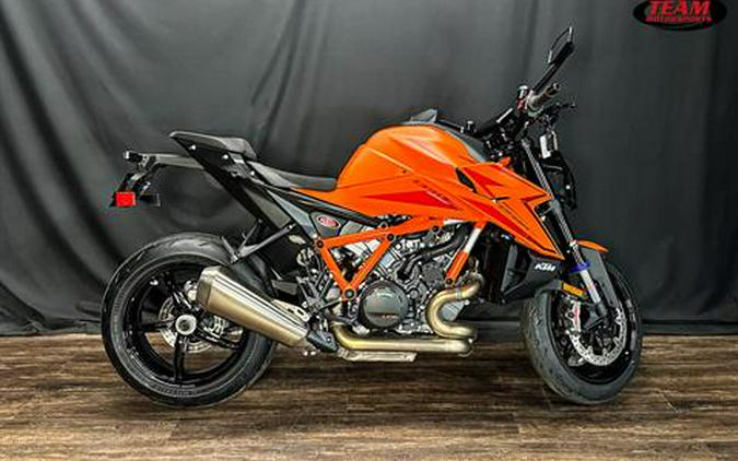 2024 KTM 1390 Super Duke R Evo First Look [17 Fast Facts]