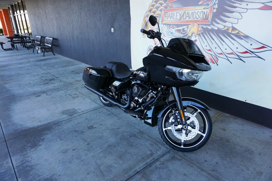 2024 Harley-Davidson Road Glide® Vivid Black