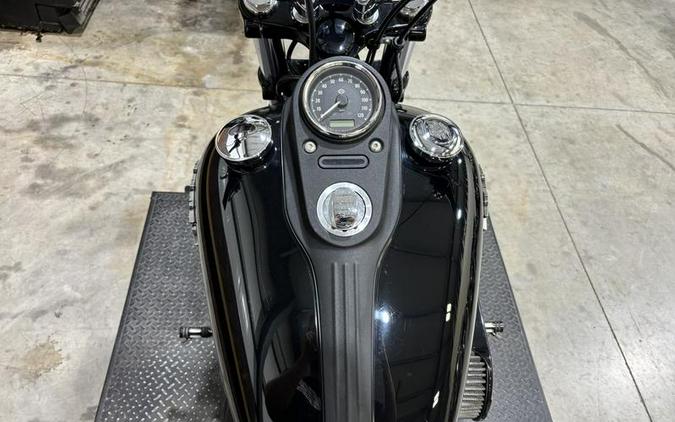 2015 Harley-Davidson® FXDB - Dyna® Street Bob®