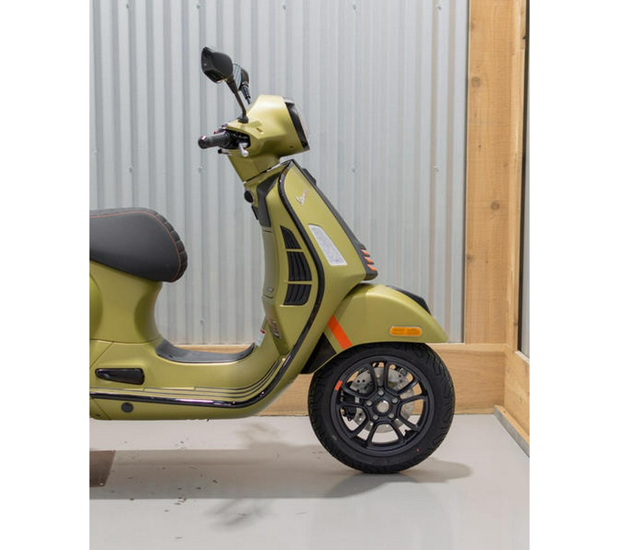 2024 Vespa GTS Super 300 Sport