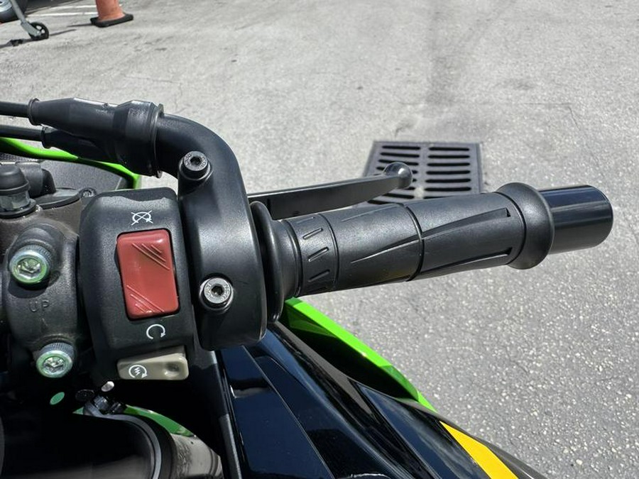 2025 Kawasaki Ninja® ZX™-6R ABS KRT Edition