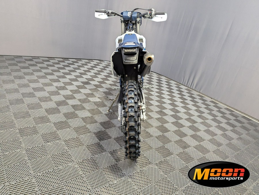 2026 Husqvarna TE 300