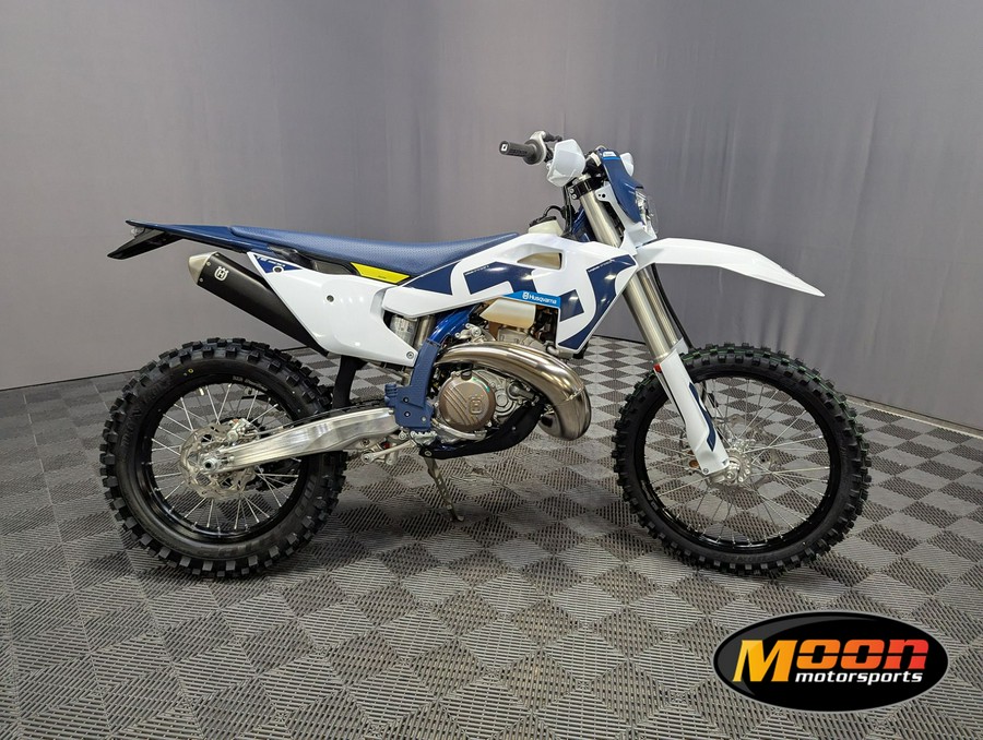 2026 Husqvarna TE 300