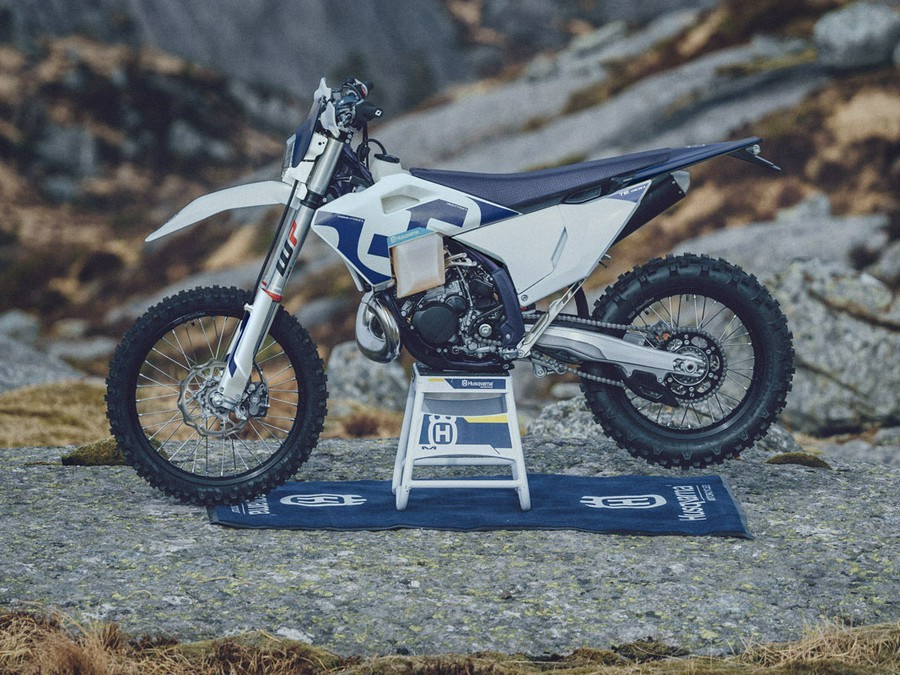 2026 Husqvarna TE 300