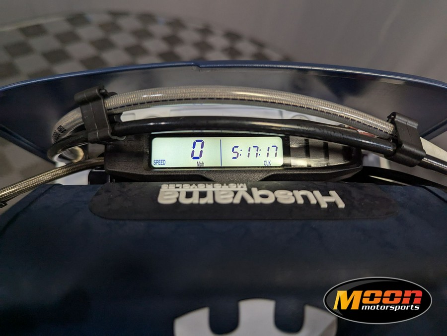 2026 Husqvarna TE 300