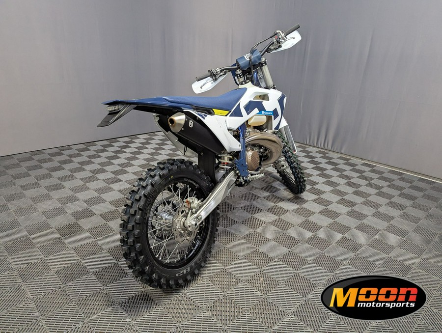 2026 Husqvarna TE 300
