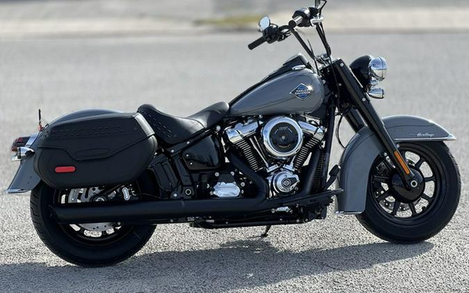 2026 Harley-Davidson Softail FLHC - Heritage Classic