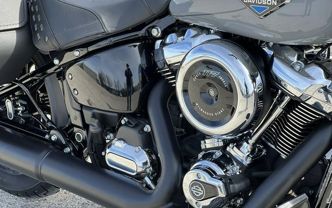 2026 Harley-Davidson Softail FLHC - Heritage Classic