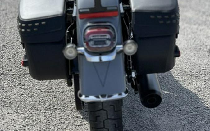 2026 Harley-Davidson Softail FLHC - Heritage Classic