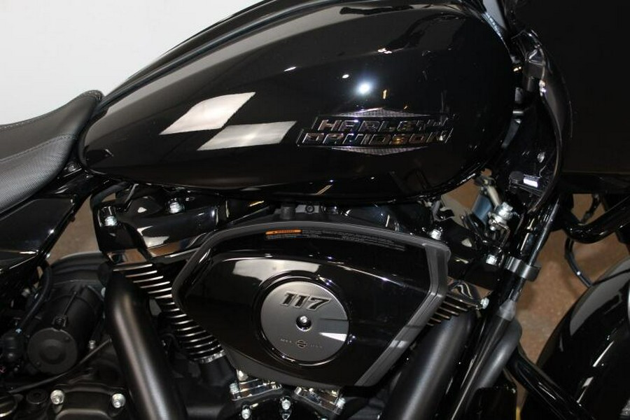 2026 Harley-Davidson® Road Glide® VIVID BLACK