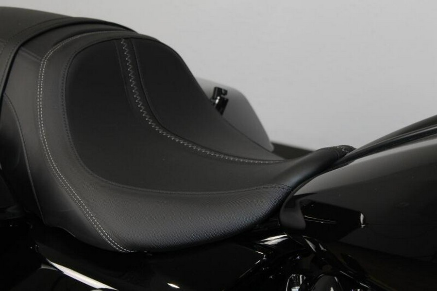 2026 Harley-Davidson® Road Glide® VIVID BLACK
