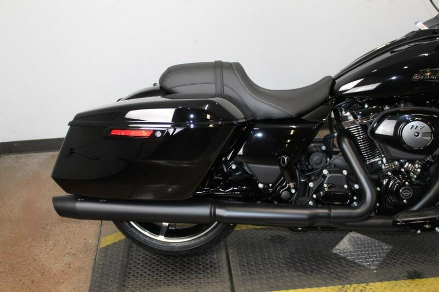 2026 Harley-Davidson® Road Glide® VIVID BLACK