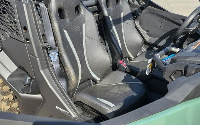 2025 Can-Am Commander DPS 700