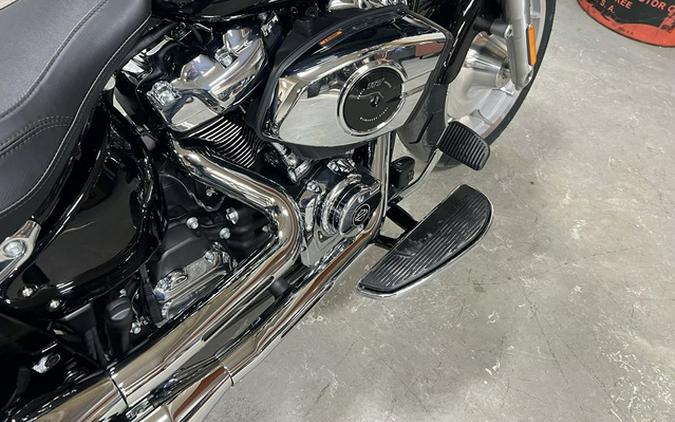 2025 Harley-Davidson FLFB - Fat Boy