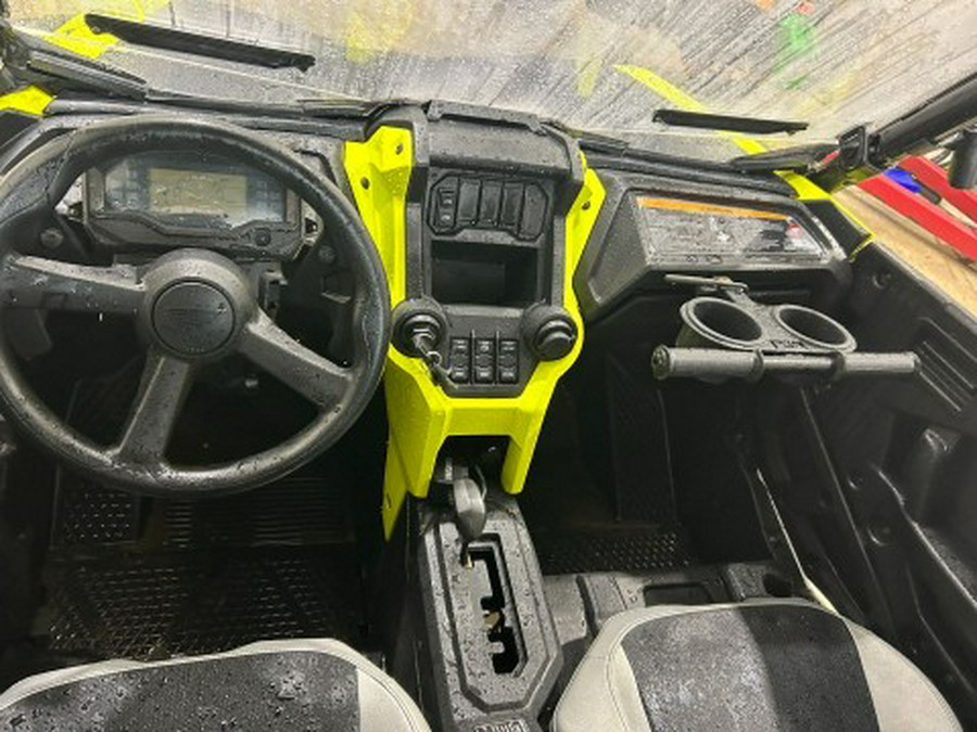 2022 Honda Talon 1000R FOX Live Valve