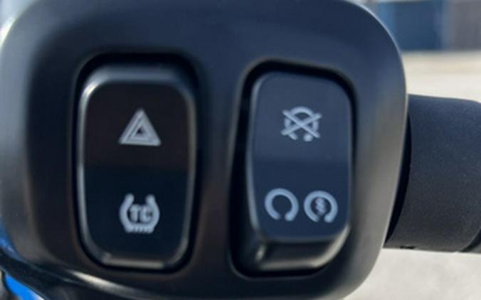 2026 Harley-Davidson Softail FLHC - Heritage Classic