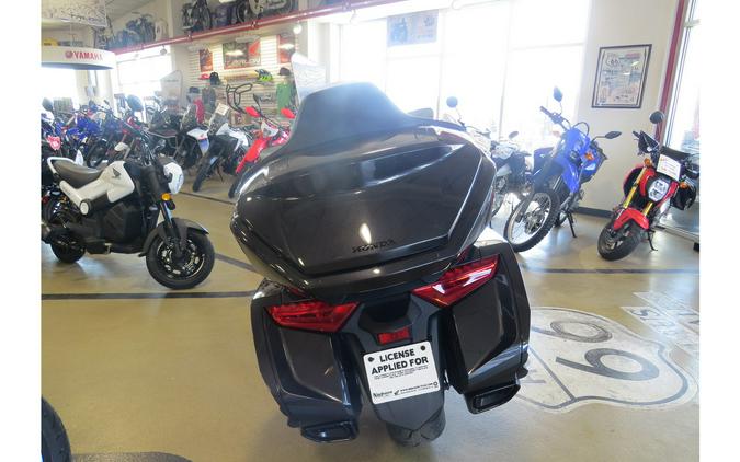 2026 Gold Wing® Tour Automatic DCT - Honda