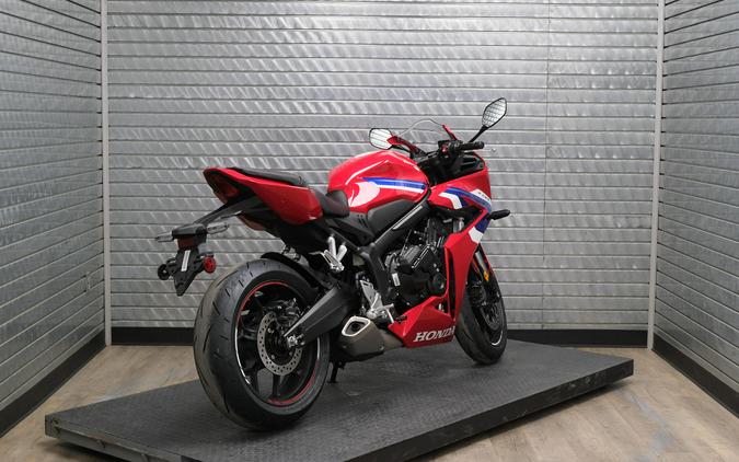 2026 HONDA CBR650R E-CLUTCH