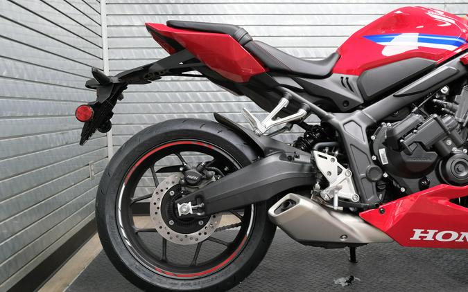 2026 HONDA CBR650R E-CLUTCH
