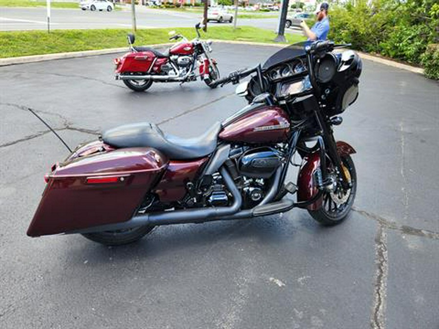 2018 Harley-Davidson Street Glide® Special