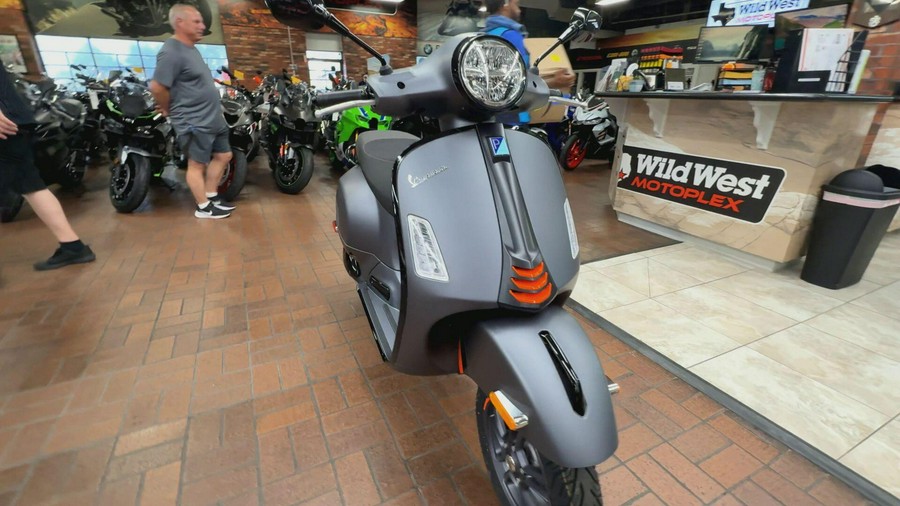 2025 Vespa GTS SUPERSPORT 310
