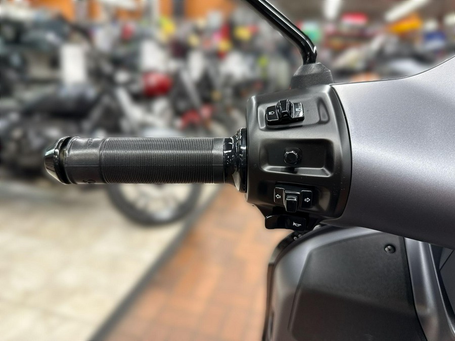 2025 Vespa GTS SUPERSPORT 310