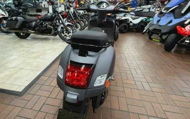 2025 Vespa GTS SUPERSPORT 310
