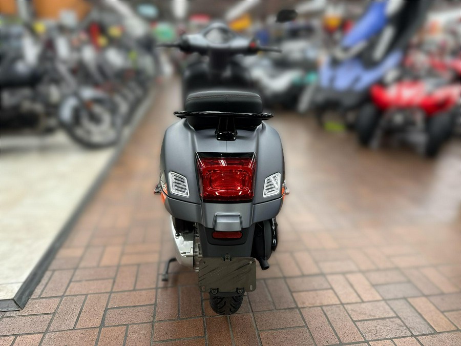 2025 Vespa GTS SUPERSPORT 310