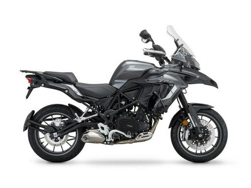 2021 Benelli TRK502 Review (15 Fast Facts for Sport-Touring)