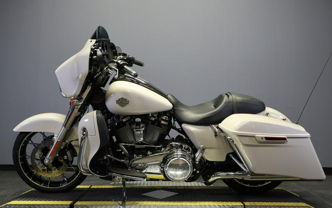 2022 Harley-Davidson Street Glide Special