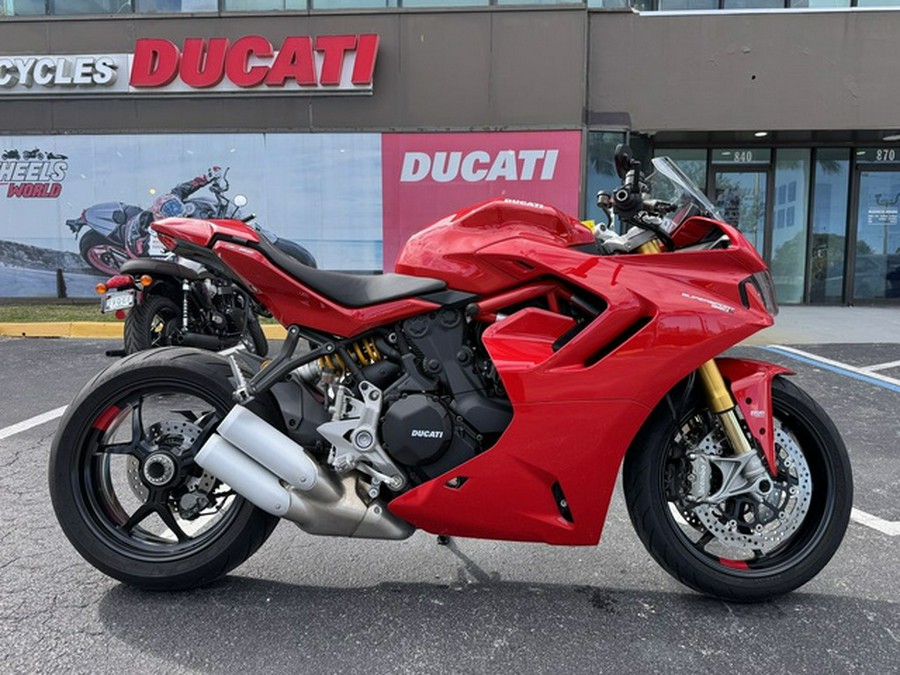 2024 Ducati Supersport 950 S Red