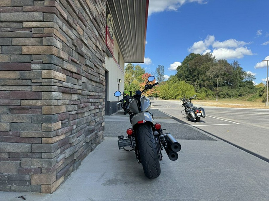 2023 Indian Chief Dark Horse Quartz Gray